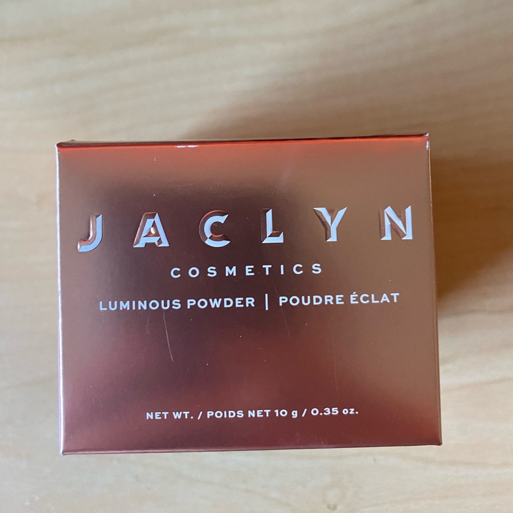 Jaclyn Cosmetics mood Light Luminous Powder in “dew me” new in box DISCONTINUED